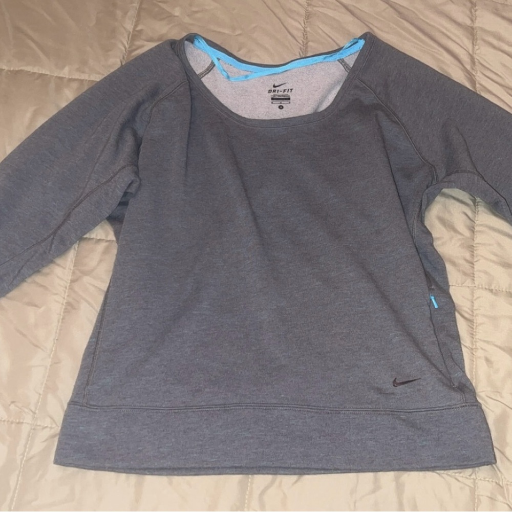 Nike pullover